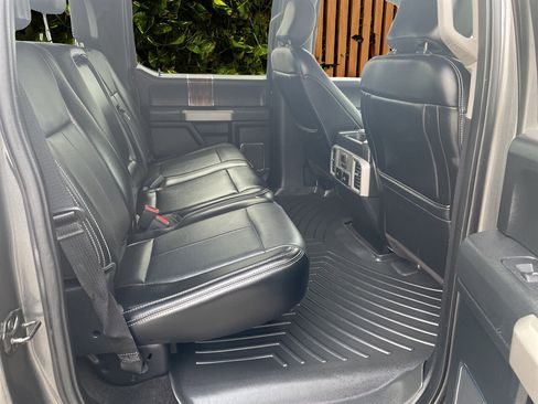 Used 2018 Ford F150 Lariat w/ Equipment Group 502A Luxury image 11