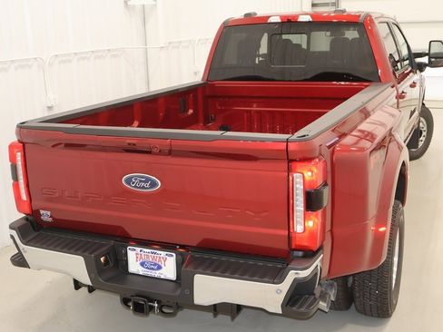New 2025 Ford F350 Lariat w/ Lariat Ultimate Package image 37