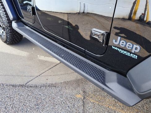 Used 2022 Jeep Wrangler Unlimited Rubicon 4xe w/ Safety Group image 10