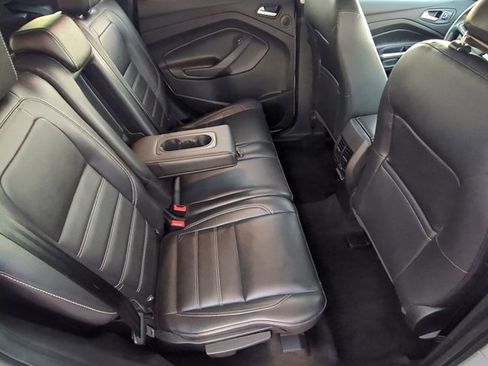 Used 2018 Ford Escape Titanium image 20