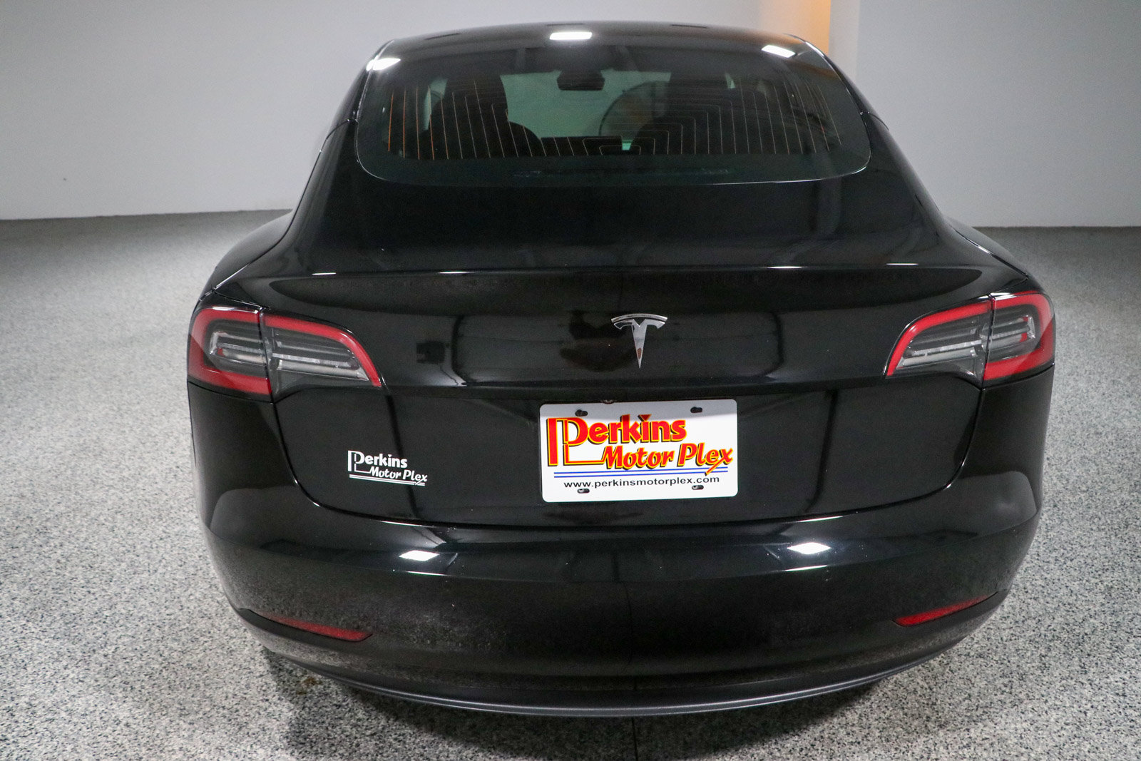 Used 2018 Tesla Model 3 Mid Range RWD image 8