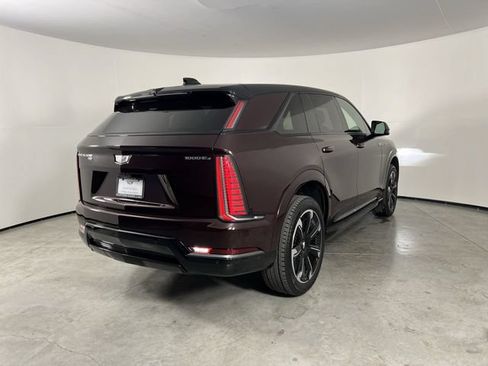 Certified 2025 Cadillac Escalade IQ Sport 2 AWD/4WD image 8