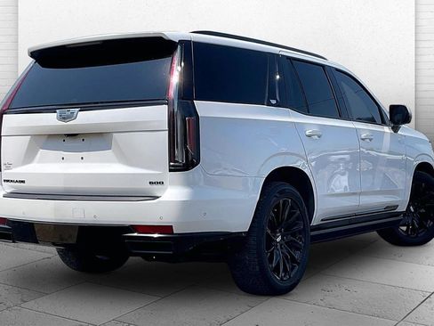 Used 2024 Cadillac Escalade Sport Platinum w/ LPO, ONYX Package AWD/4WD image 14