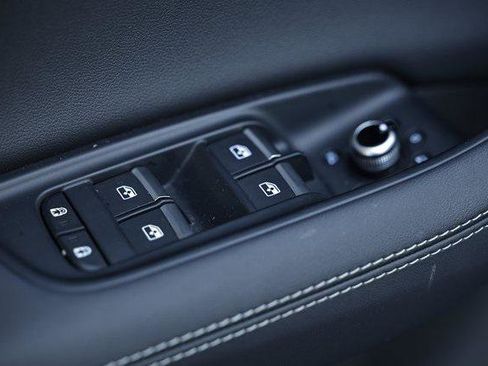 Certified 2025 Audi Q7 2.0T Premium Plus w/ Premium Plus Package image 20