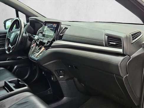 Used 2023 Honda Odyssey Sport image 19