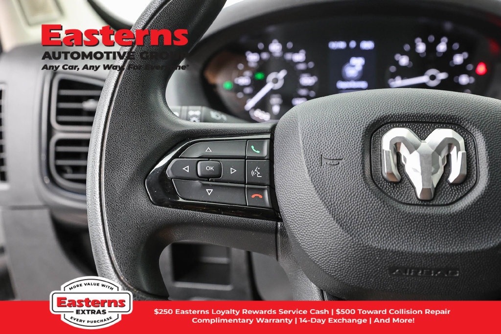 Used 2025 RAM ProMaster 2500 w/ Convenience Group FWD image 16