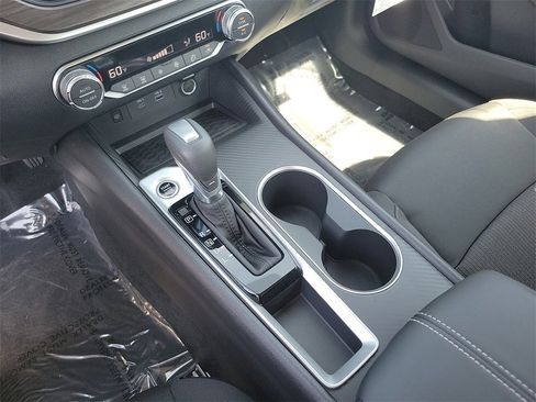 New 2025 Nissan Altima 2.5 SV w/ SV Special Edition Package image 10