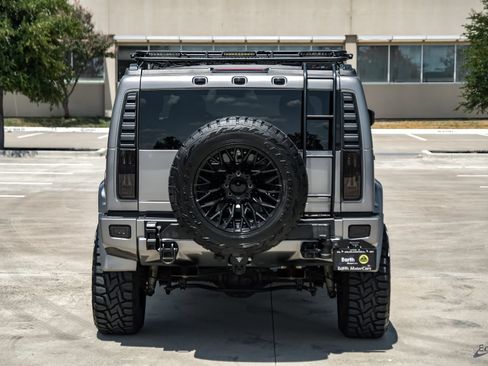 Used 2009 HUMMER H2 Luxury AWD/4WD image 12