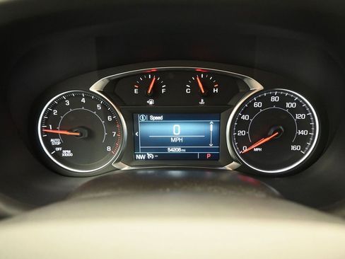 Used 2023 GMC Acadia SLE w/ Driver Convenience Package image 14