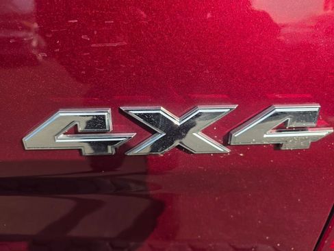 Used 2018 RAM 1500 Express image 28