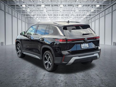 New 2026 Volkswagen Tiguan SE image 3