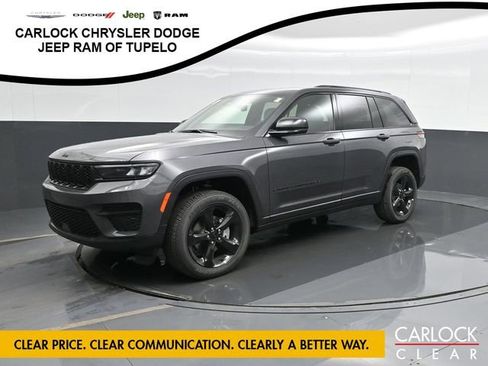 New 2025 Jeep Grand Cherokee Altitude image 6