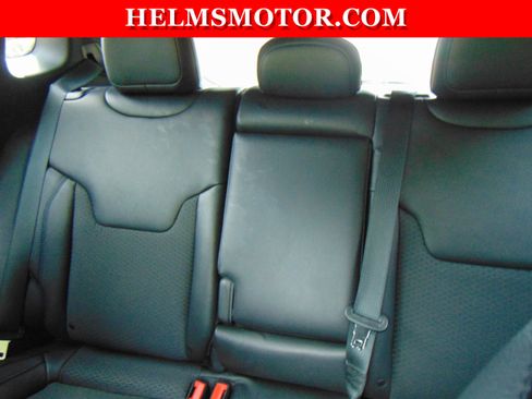 Certified 2025 Jeep Compass Latitude w/ Convenience Group AWD/4WD image 28