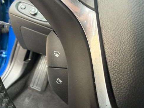 Used 2017 Chevrolet Volt Premier w/ Driver Confidence II Package image 23