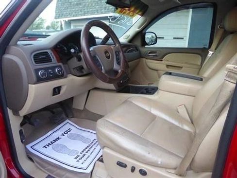 Used 2014 Chevrolet Silverado 2500 LTZ w/ LTZ Plus Package image 15