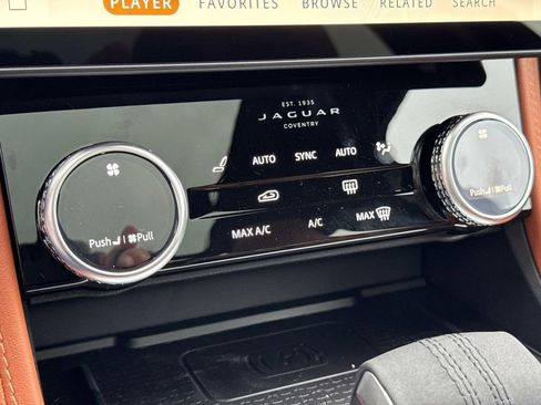 New 2026 Jaguar F-PACE R-Dynamic S image 23