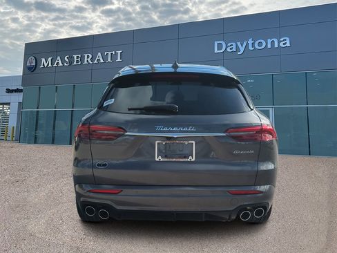 New 2025 Maserati Grecale GT image 4
