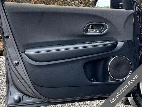 Used 2022 Honda HR-V EX image 18
