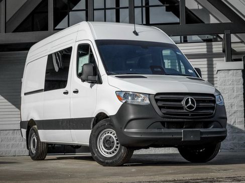 Used 2026 Mercedes-Benz Sprinter 2500 image 1