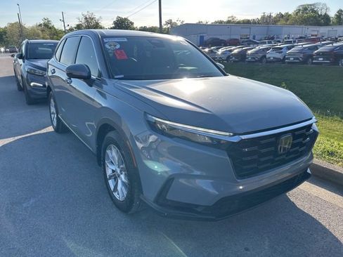 Used 2024 Honda CR-V EX-L image 2