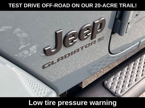 New 2026 Jeep Gladiator Sahara image 16