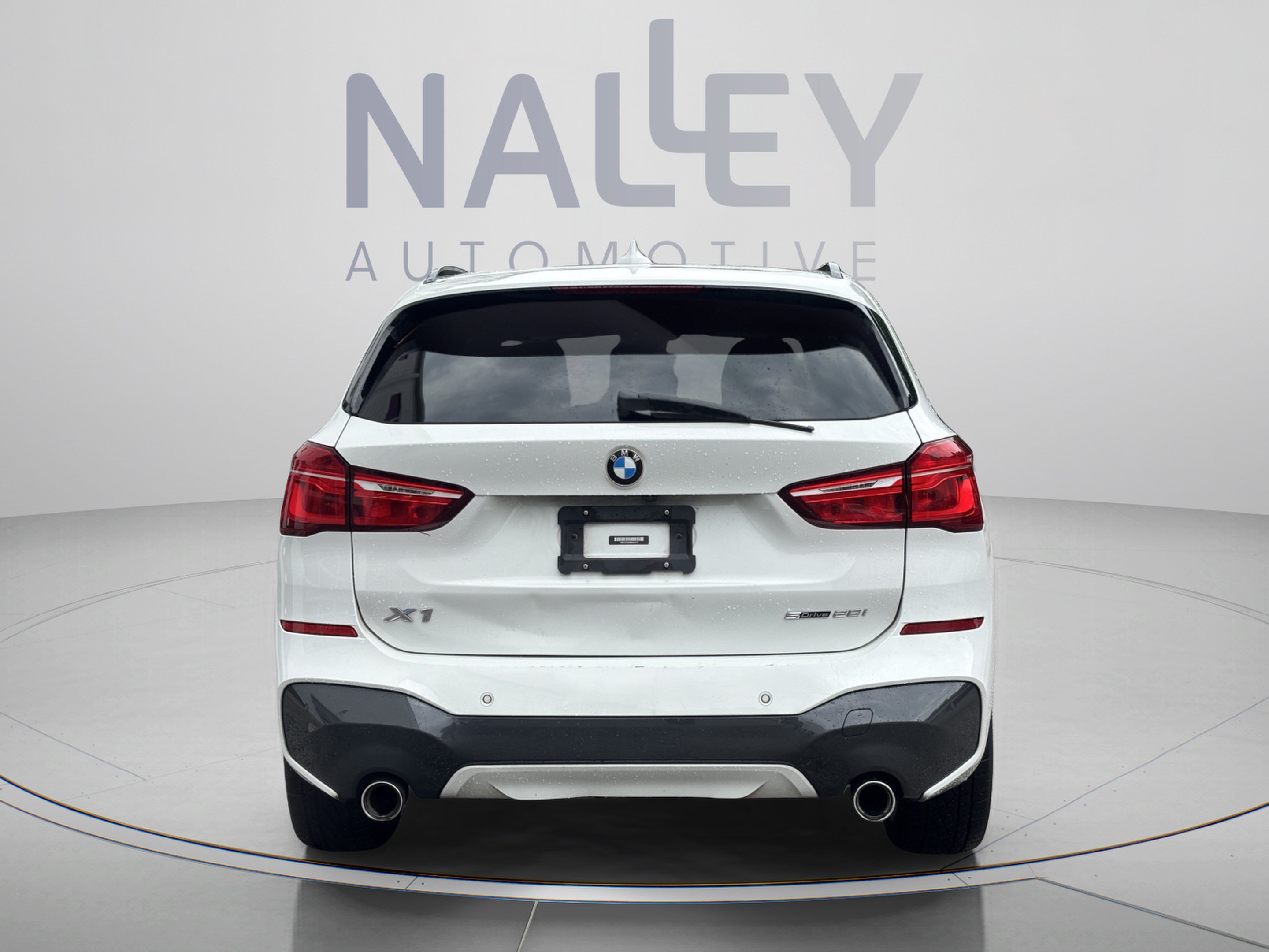 Used 2021 BMW X1 sDrive28i w/ Convenience Package FWD image 3