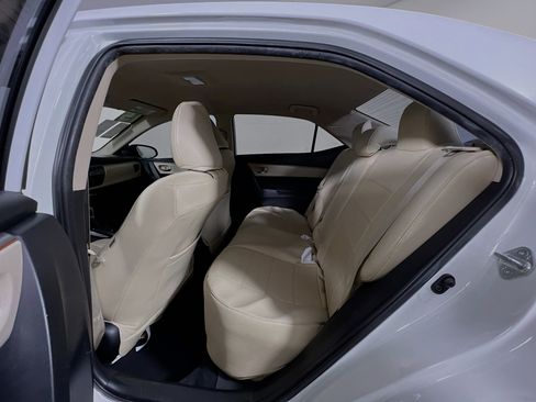 Used 2015 Toyota Corolla LE image 28