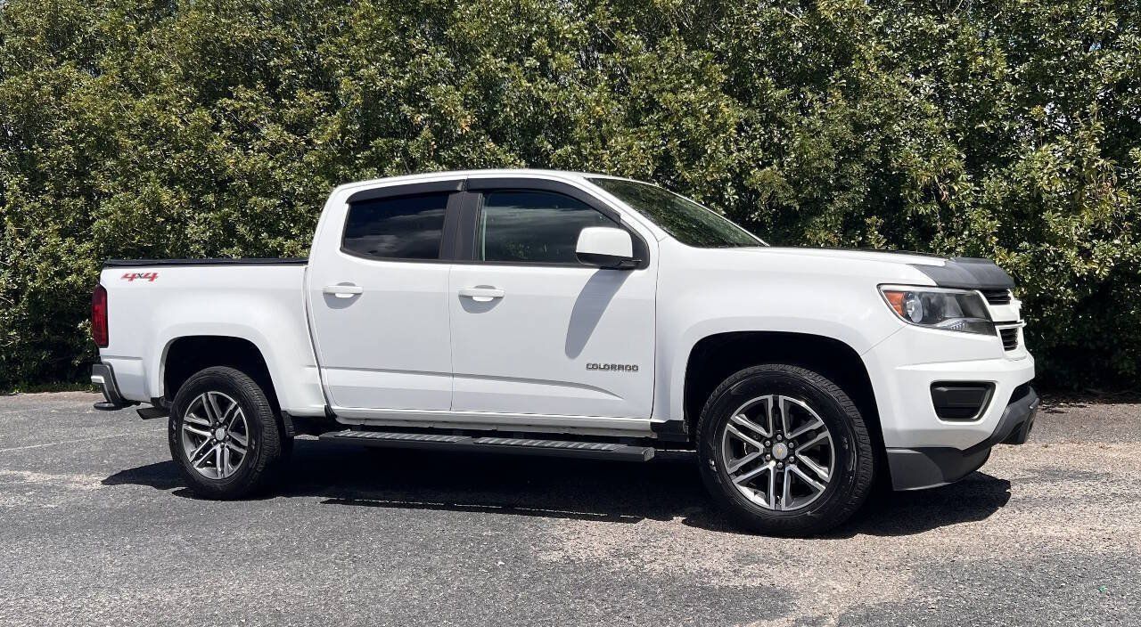 Used 2020 Chevrolet Colorado W/T w/ Custom Special Edition AWD/4WD image 10