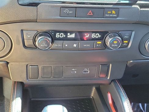 Used 2023 Nissan Frontier Pro-X w/ Tow Package image 10