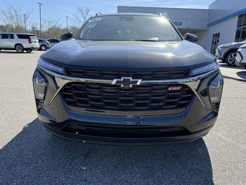 New 2026 Chevrolet Trax RS w/ Sunroof Package image 8