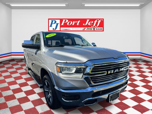 Used 2019 RAM 1500 Laramie AWD/4WD image 2