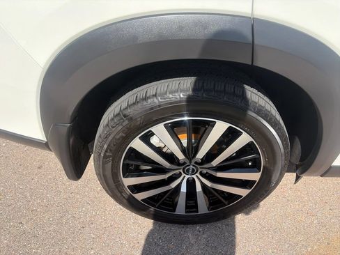 Used 2023 Nissan Pathfinder Platinum w/ Cargo Package AWD/4WD image 63