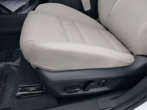 New 2026 Nissan Rogue SV w/ SV Premium Package image 24