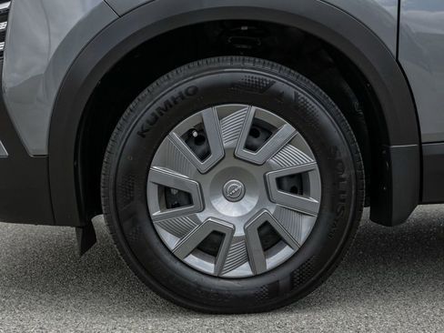 Used 2025 Nissan Kicks S AWD/4WD image 11