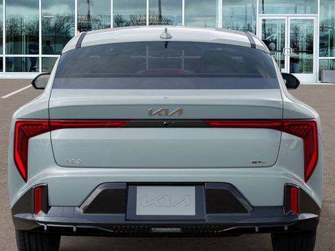 New 2025 Kia K4 GT-Line image 14