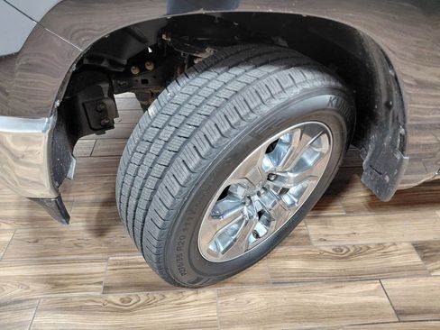 Used 2023 RAM 1500 Big Horn AWD/4WD image 24
