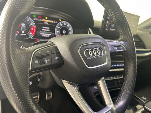 Used 2023 Audi SQ5 Prestige w/ Prestige Package image 22
