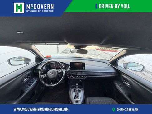 Used 2023 Honda HR-V Sport image 12