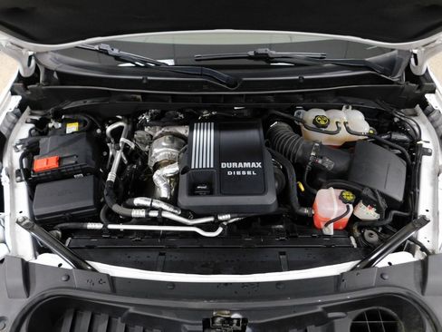 Used 2023 GMC Yukon Denali image 15