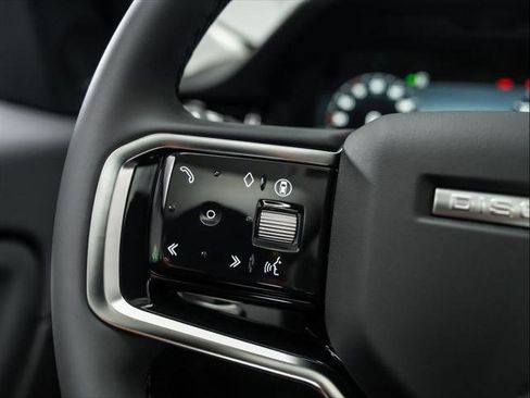 New 2025 Land Rover Discovery Sport S image 20