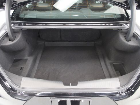 Used 2023 Cadillac CT4 V w/ Navigation Package image 9