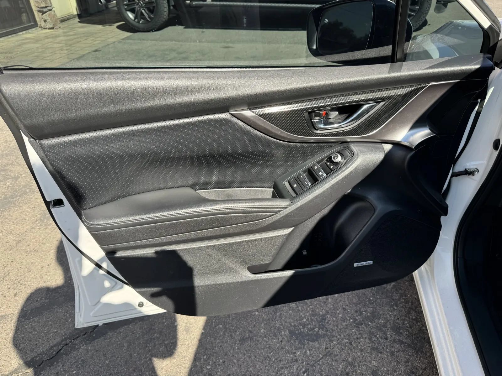 Used 2017 Subaru Impreza 2.0i Limited AWD/4WD image 17
