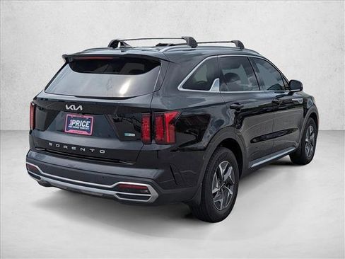 Used 2022 Kia Sorento EX FWD image 5