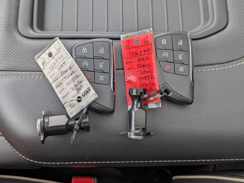 Used 2023 Chevrolet Tahoe Premier RWD image 38
