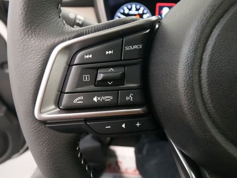 New 2025 Subaru Outback Limited image 38