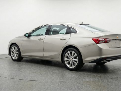 Used 2024 Chevrolet Malibu LT image 6