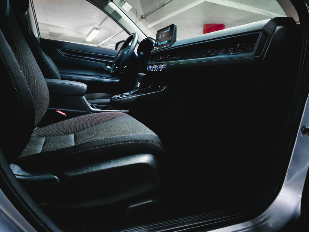 Used 2024 Honda CR-V EX image 32