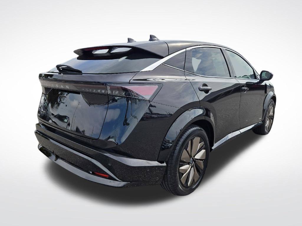 Used 2023 Nissan Ariya FWD image 7