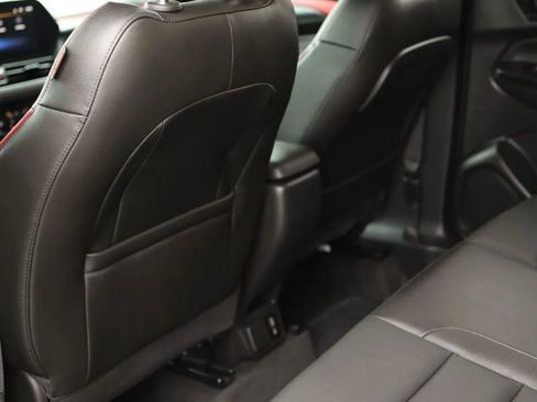 Used 2024 Chevrolet TrailBlazer RS w/ Convenience Package FWD image 43
