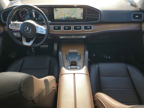 Used 2023 Mercedes-Benz GLS 450 4MATIC image 14